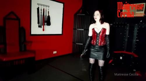 Maitresse Cecilia - Sissy Training In French