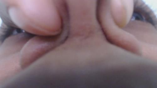 Fetish Clips And Beyond - Up Close Nose Flare And Nose Pinch